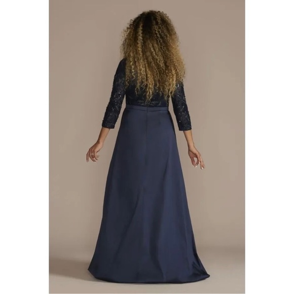 OLEG CASSINI Three Quarter Sleeve Beaded Lace Ball Gown Navy 16W - Picture 3 of 10